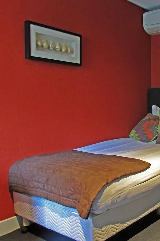 Hotel One Rotterdam