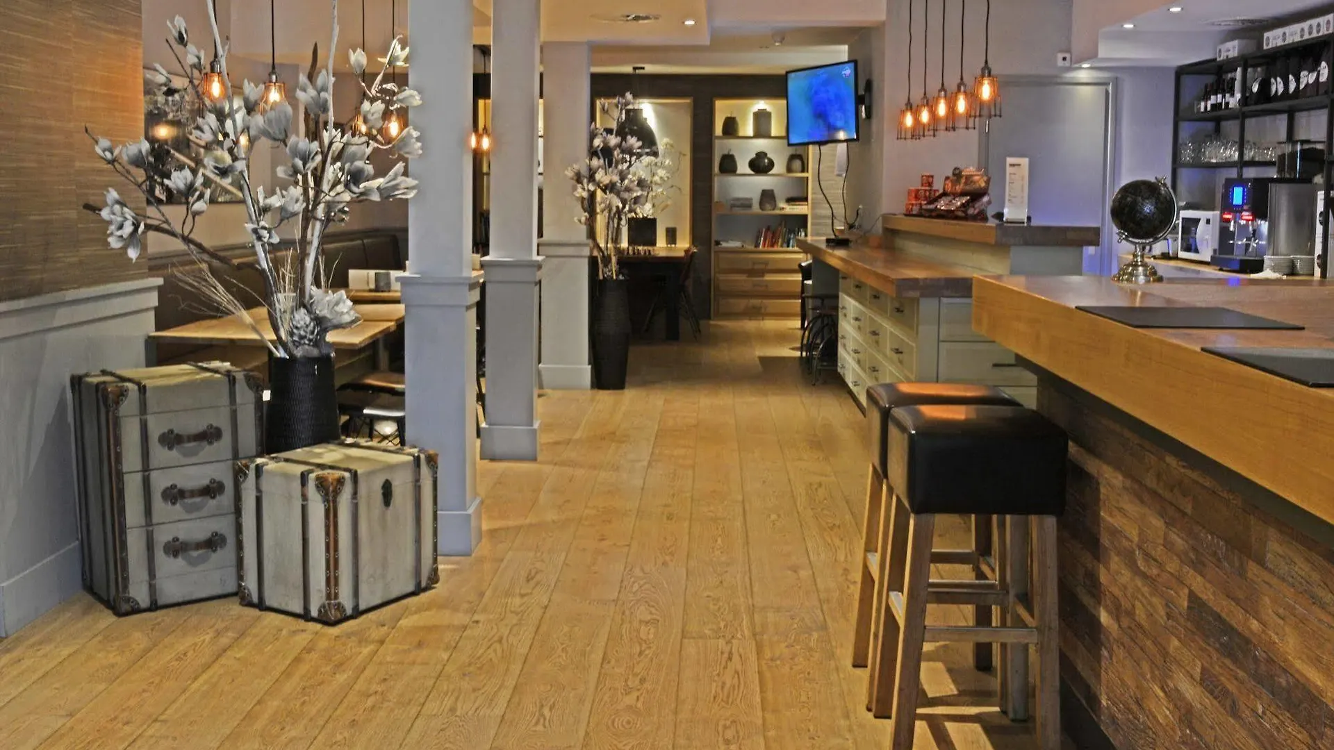Hotel One Rotterdam
